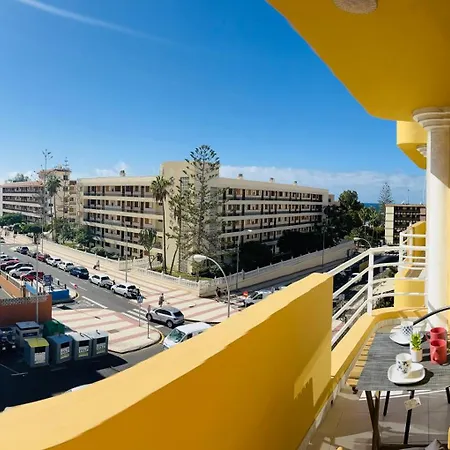 Linares - Playa De Cristianos 2 Bed Appartement *