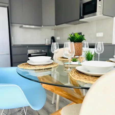 Linares - Playa De Cristianos 2 Bed Apartment