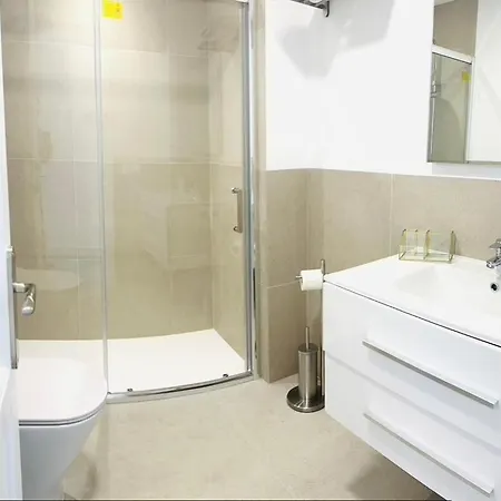 Linares - Playa De Cristianos 2 Bed Apartment Los Cristianos (Tenerife)