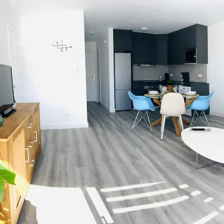 Linares - Playa De Cristianos 2 Bed Apartment